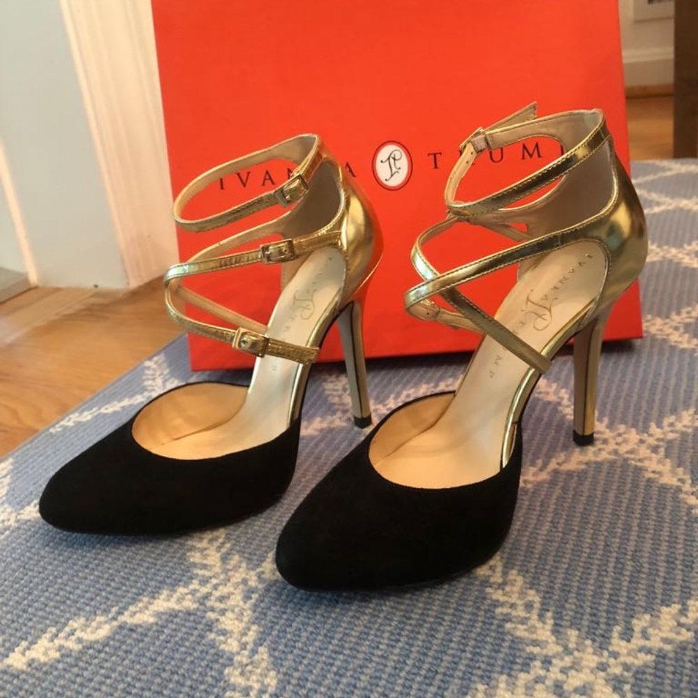 So Flattering! New Ivanka Trump Brynn Heel Size 6